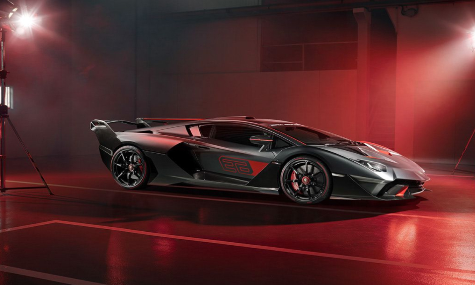 Lamborghini SC18 ALSTON